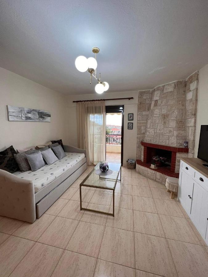 Nice Apartment With Amazing Views Kriopigi Room photo
