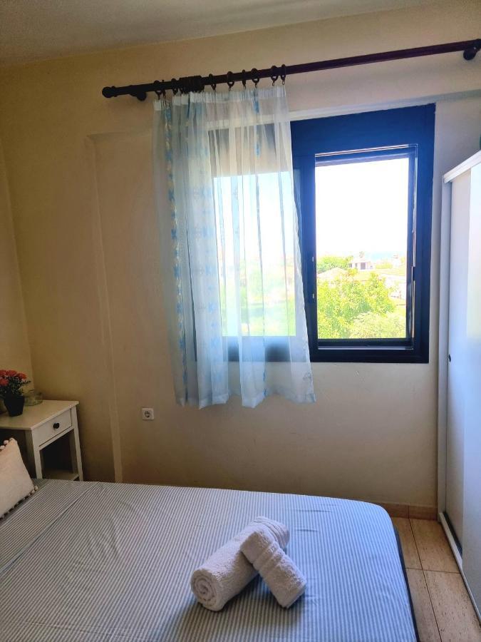 Nice Apartment With Amazing Views Kriopigi Exterior photo